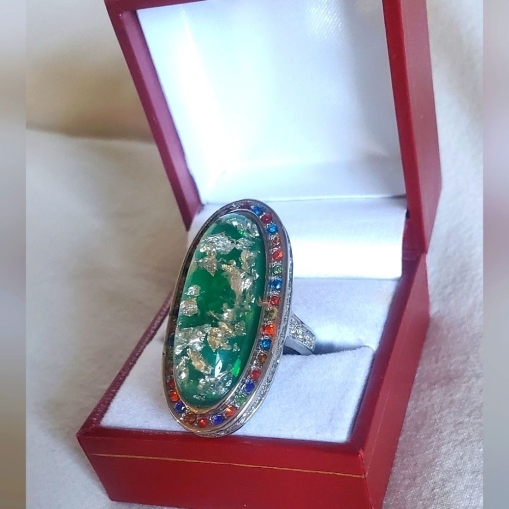 Ring Simulated Opal Austrian Crystal Size 7 2ctw